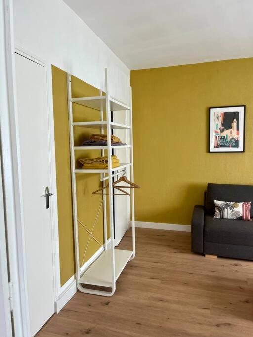 Appartement Hyper Centre Climatise Salon-de-Provence Esterno foto